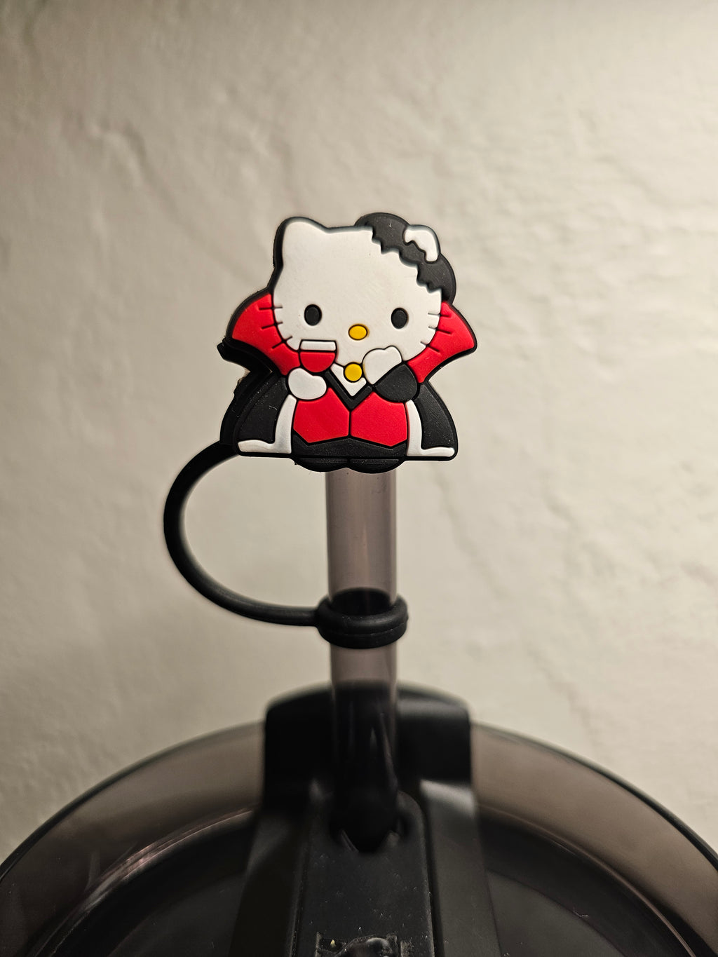 Hello Kitty Spooky Straw Toppers. 10mm Straw Opening. 4 Pack.