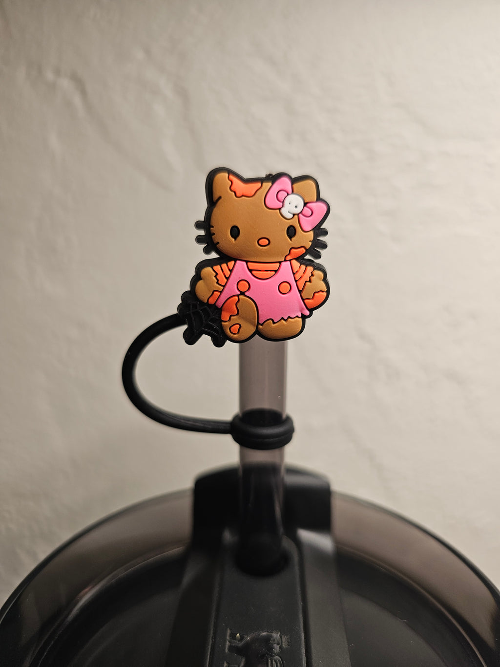 Hello Kitty Straw Toppers. 10mm Straw Opening. 5 Pack.