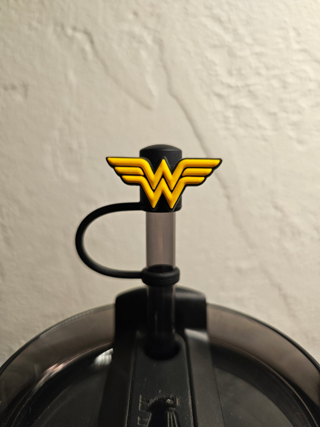 Wonder Woman Straw Topper. 10mm Straw Opening.