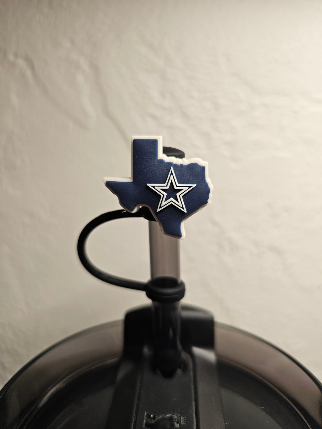 Dallas Cowboys Straw Toppers. 10mm Straw Opening. 6 Pack.