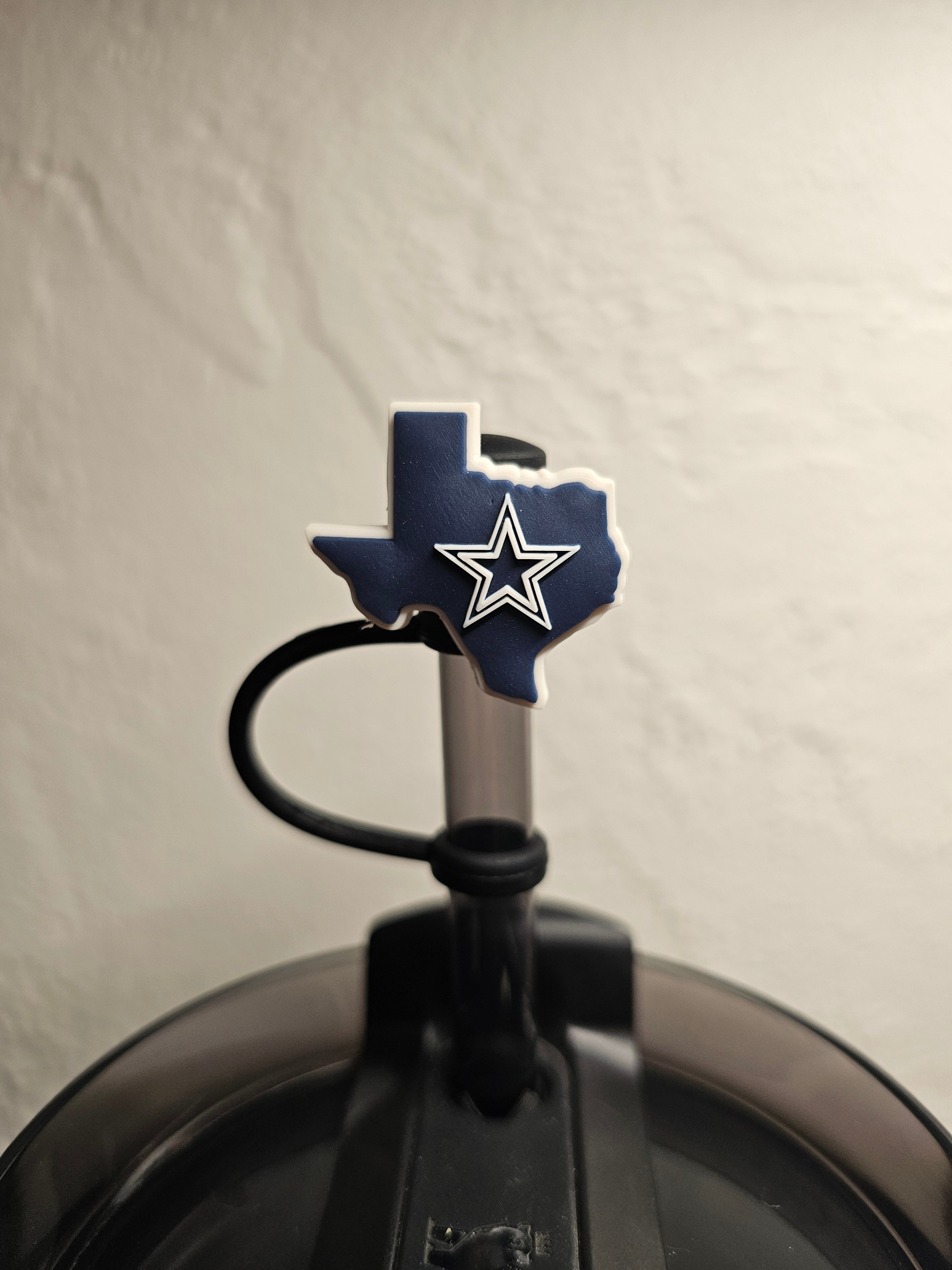 Dallas Cowboys Straw Toppers. 10mm Straw Opening. 6 Pack.