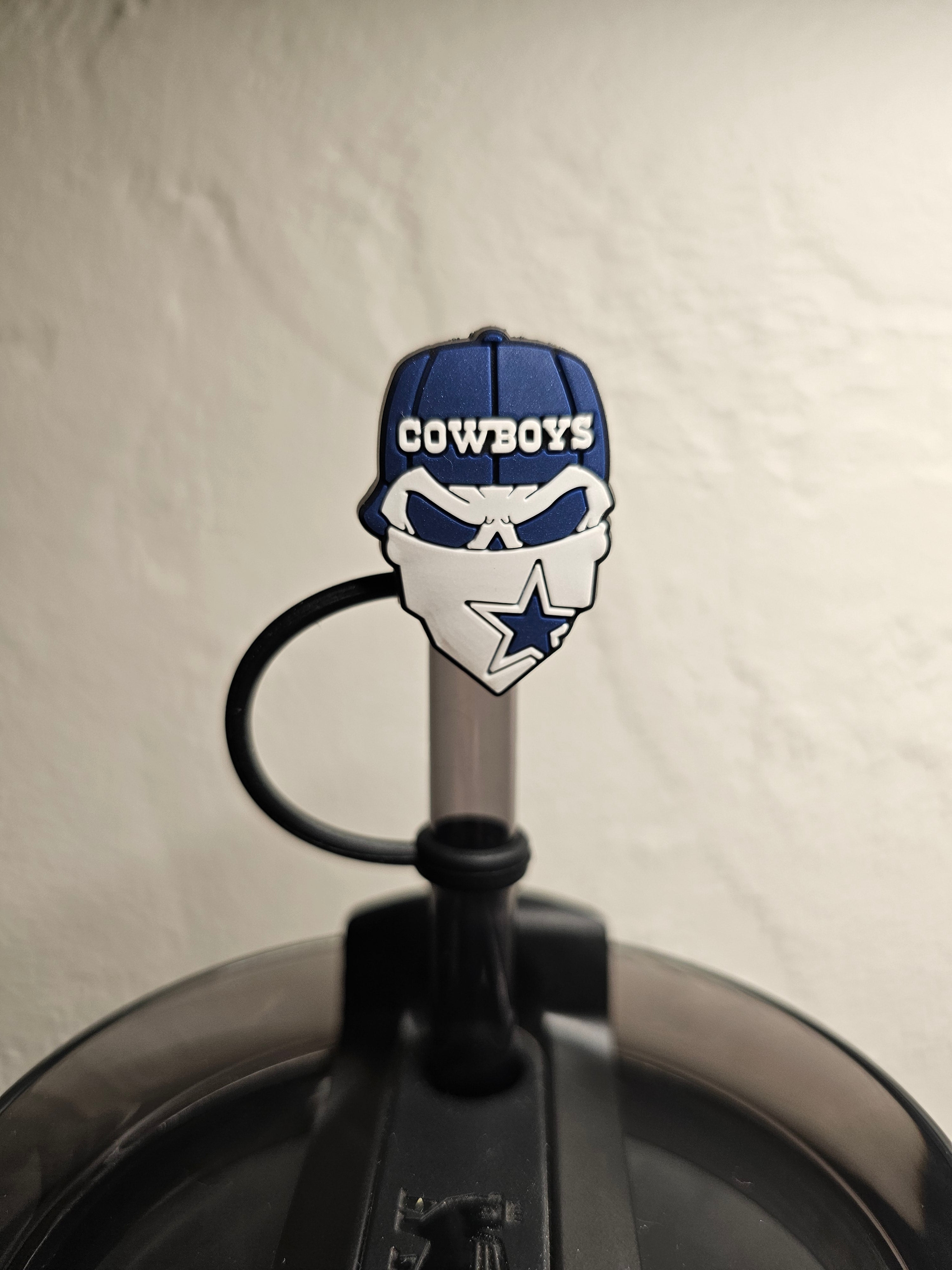 Dallas Cowboys Straw Toppers. 10mm Straw Opening. 6 Pack.