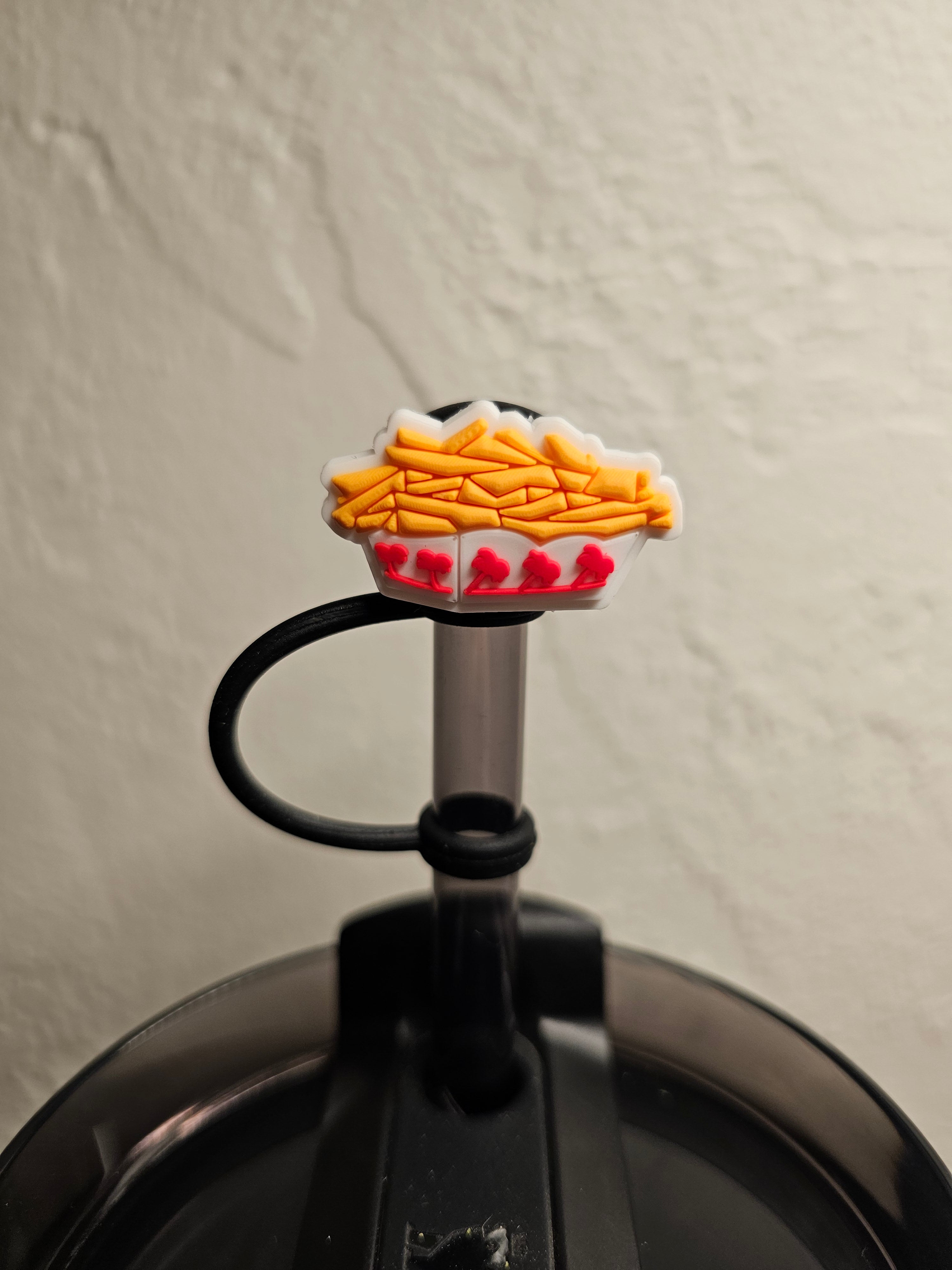 In N Out Straw Toppers. 10mm Straw Opening. 3 Pack.