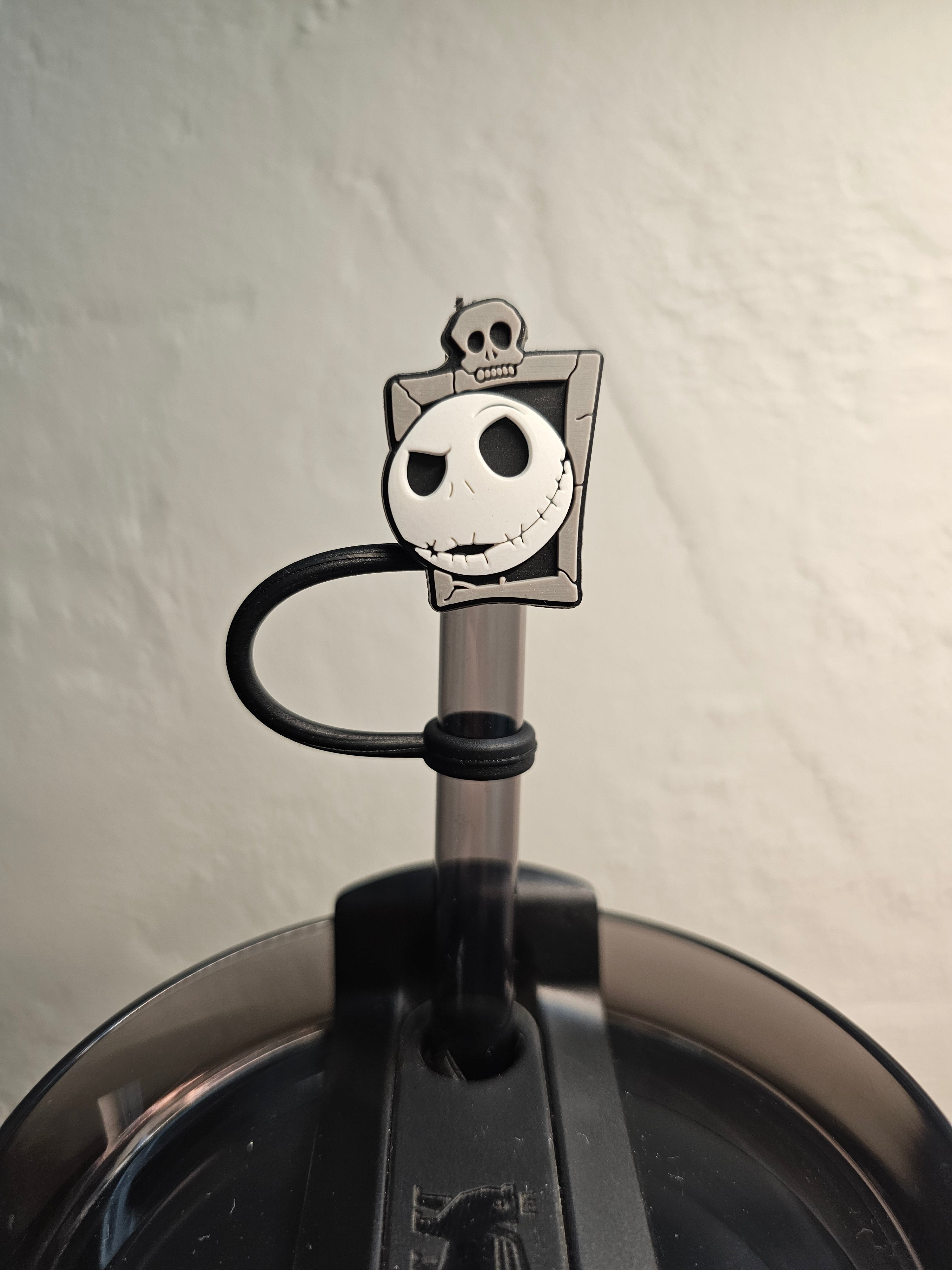 The Nightmare Before Christmas Straw Toppers. 10mm Straw Opening. 4 Pack.