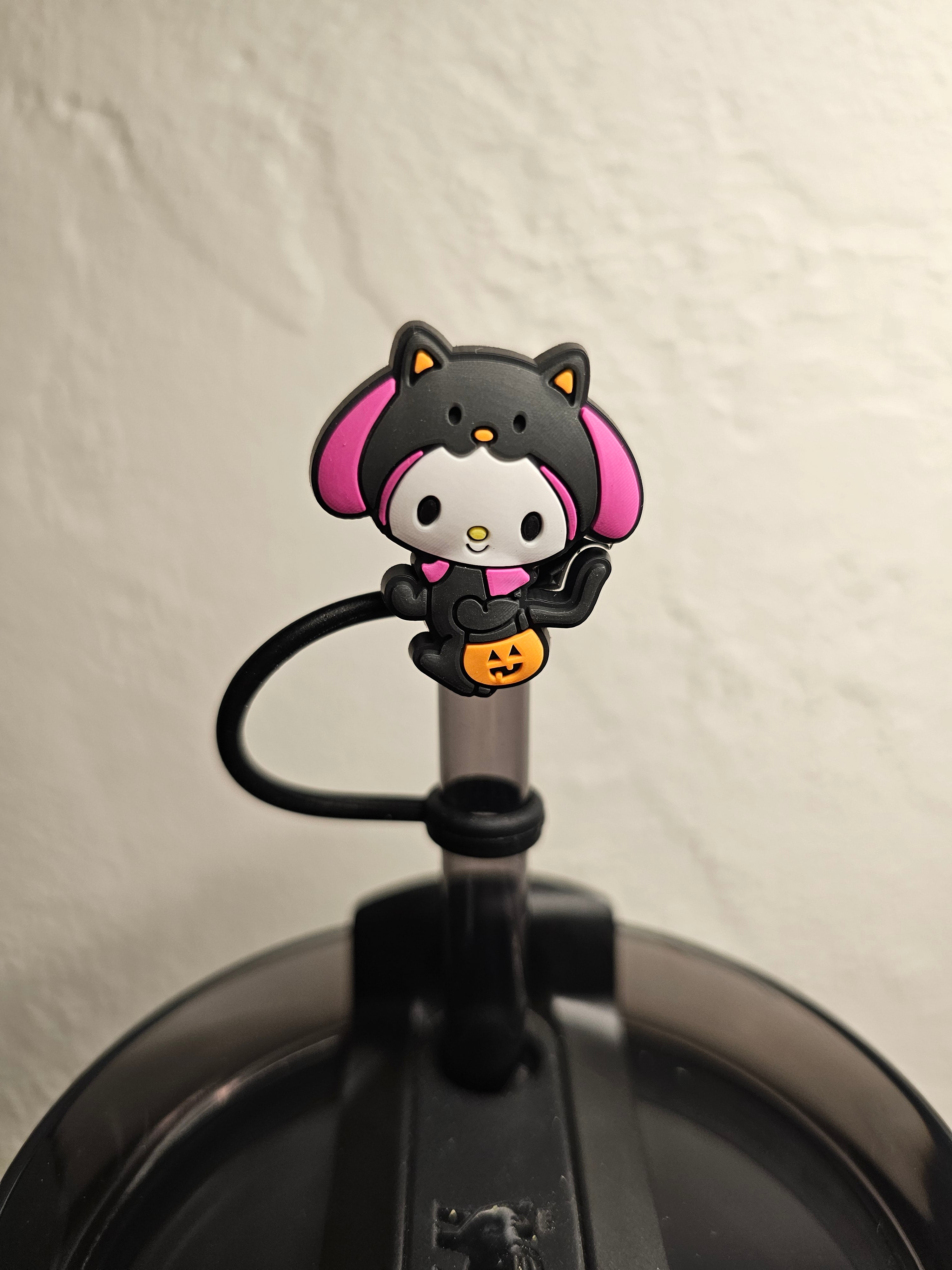 Kuromi Kawaii Straw Toppers. 10mm Straw Opening. 5 Pack.