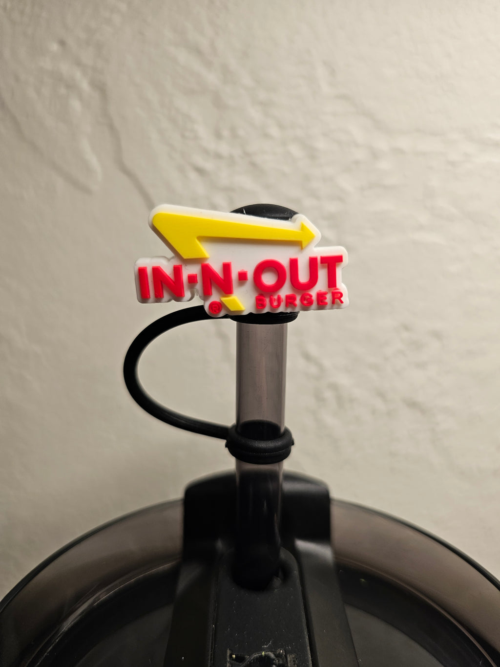 In N Out Straw Toppers. 10mm Straw Opening. 3 Pack.