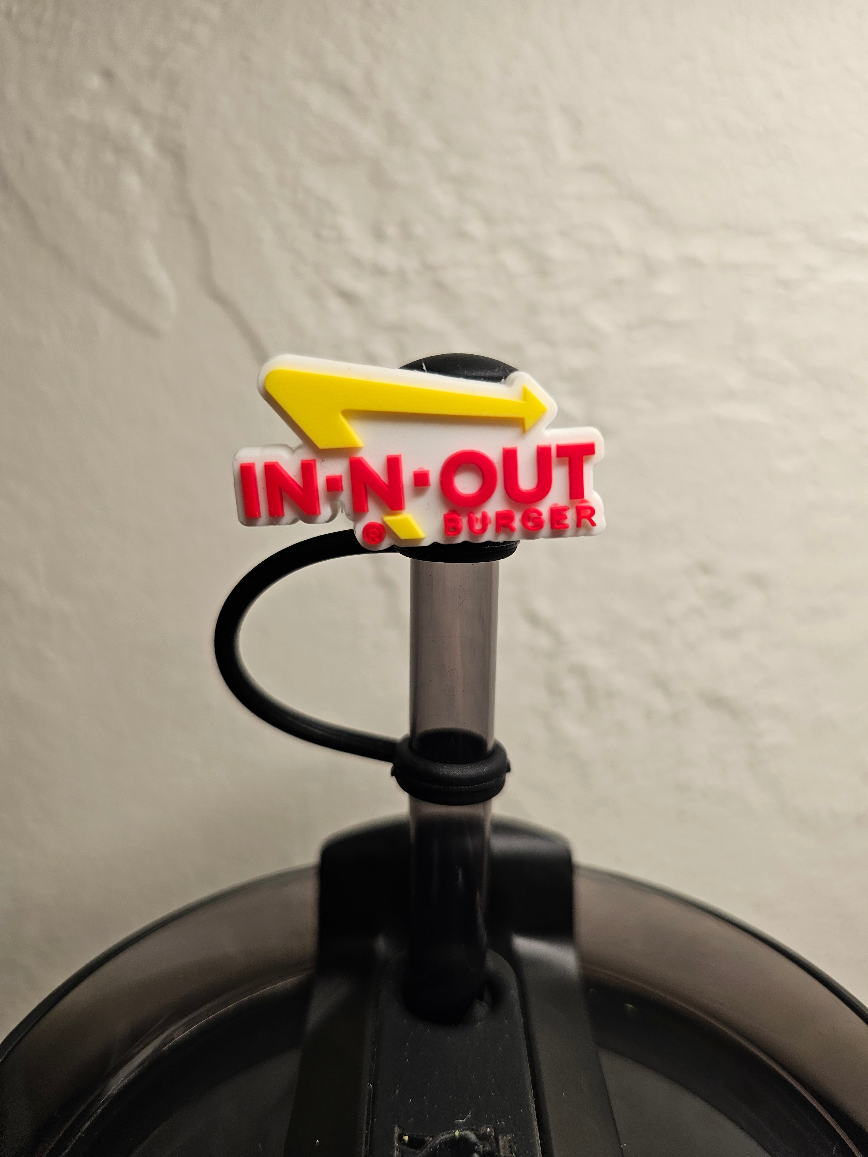 In N Out Straw Toppers. 10mm Straw Opening. 3 Pack.